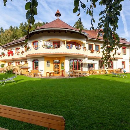 Hotel Biolandhaus Arche Eberstein Exterior foto