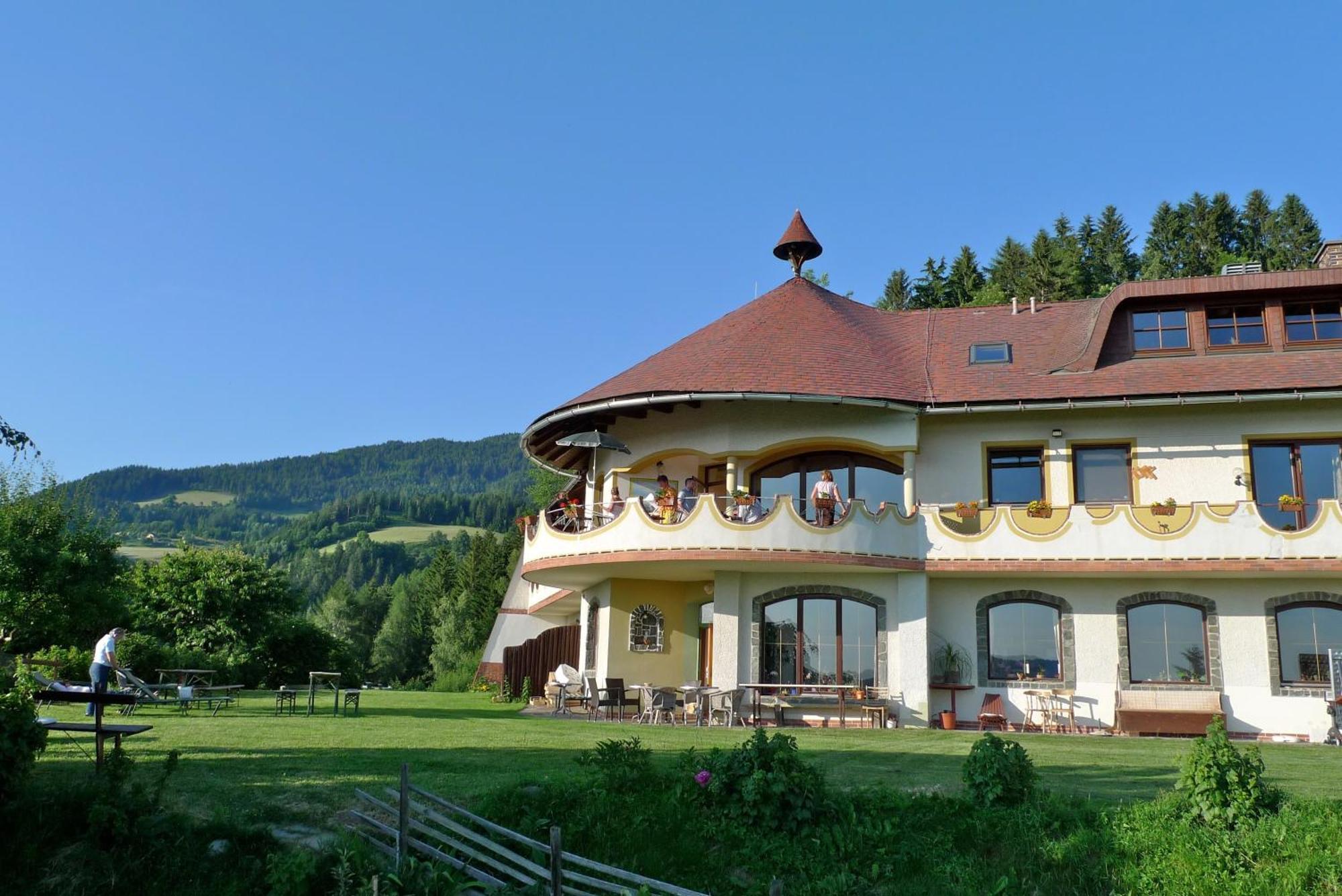 Hotel Biolandhaus Arche Eberstein Exterior foto