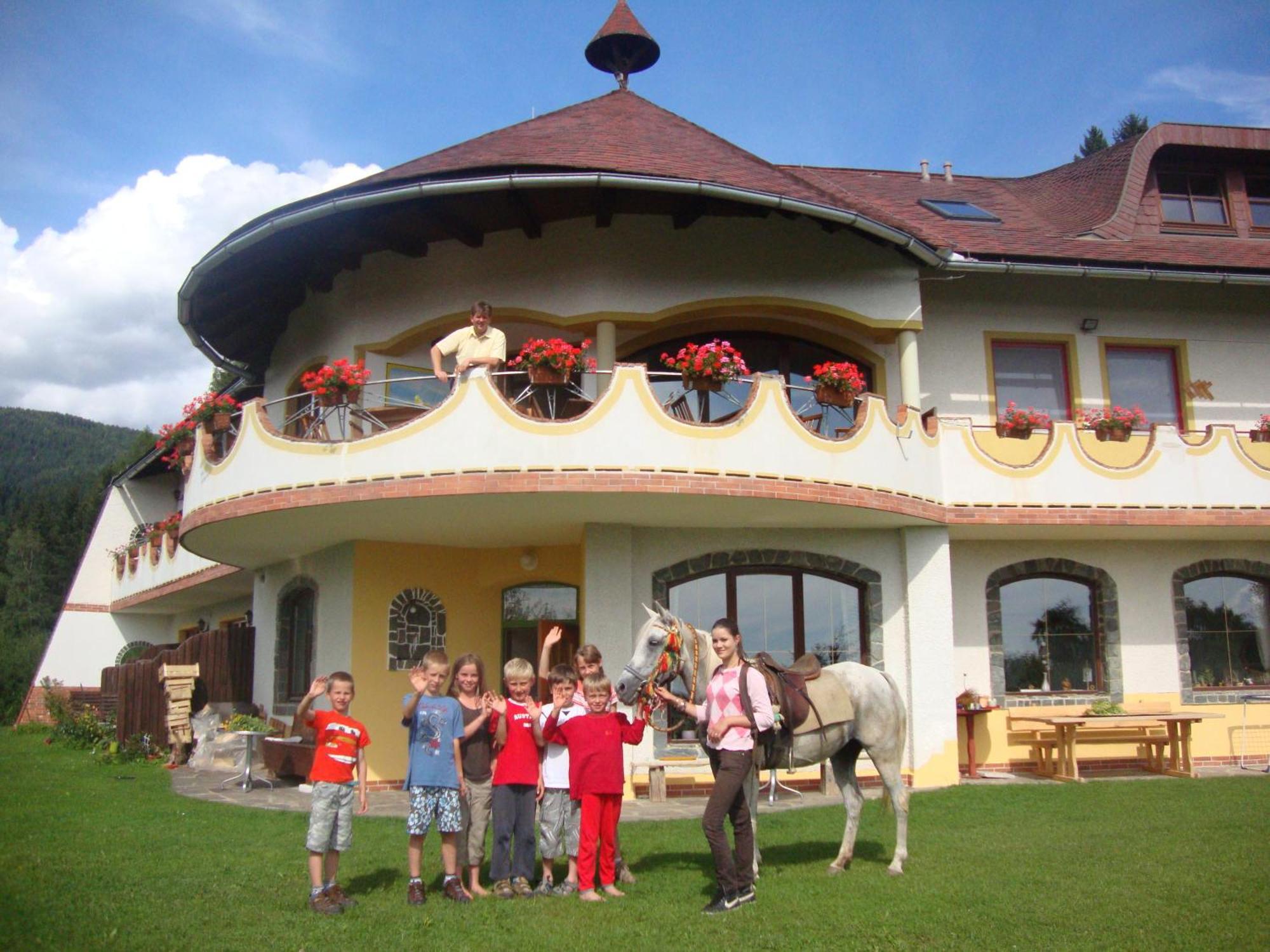 Hotel Biolandhaus Arche Eberstein Exterior foto